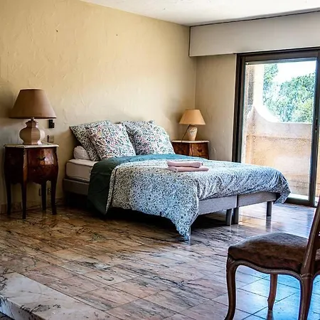 Villa Avec Piscine 8 Personnes Fréjus