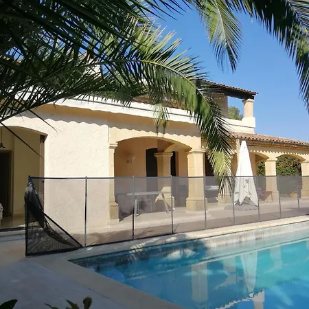 Avec Piscine 8 Personnes Fréjus
